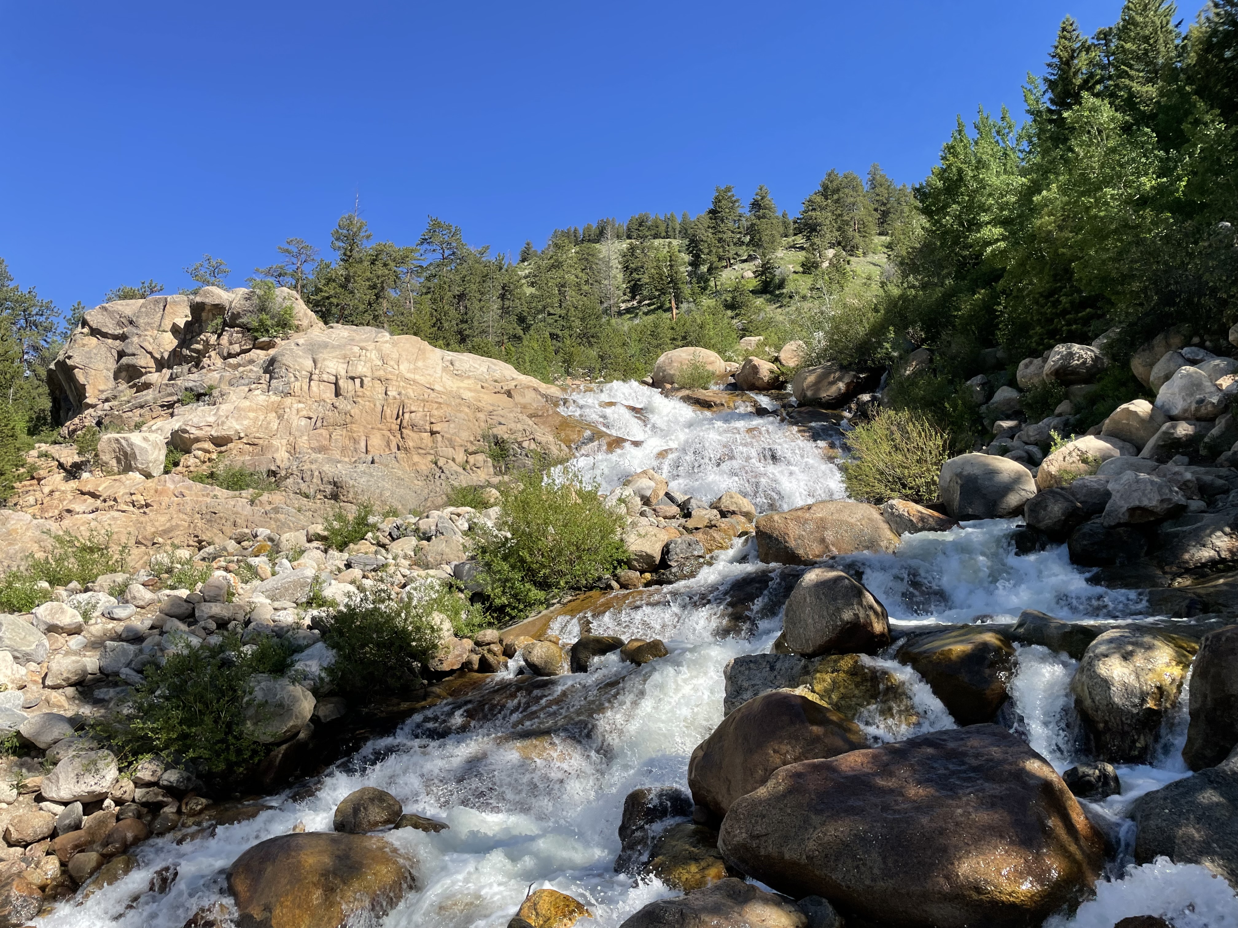 Awesoem waterfall